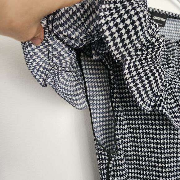 Giorgio Armani Smock Textured Short‎ Sleeve Blouse 42/S Black & White Designer - Picture 4 of 7